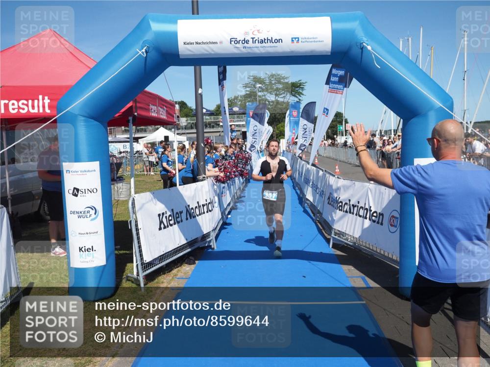 17.08.2025 - KN Förde Triathlon 2025 MichiJ http://msf.ph/oto/8599644 17.08.2025 14:04:14 Laufen 357 meine-sportfotos.de