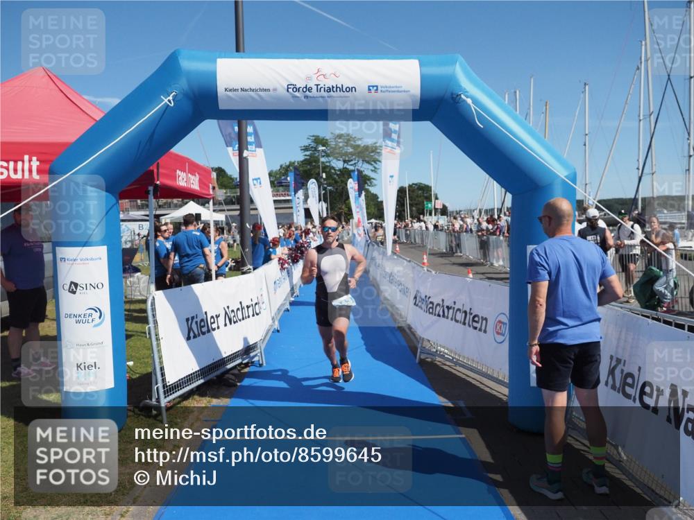 17.08.2025 - KN Förde Triathlon 2025 MichiJ http://msf.ph/oto/8599645 17.08.2025 12:15:05 Laufen 343 meine-sportfotos.de