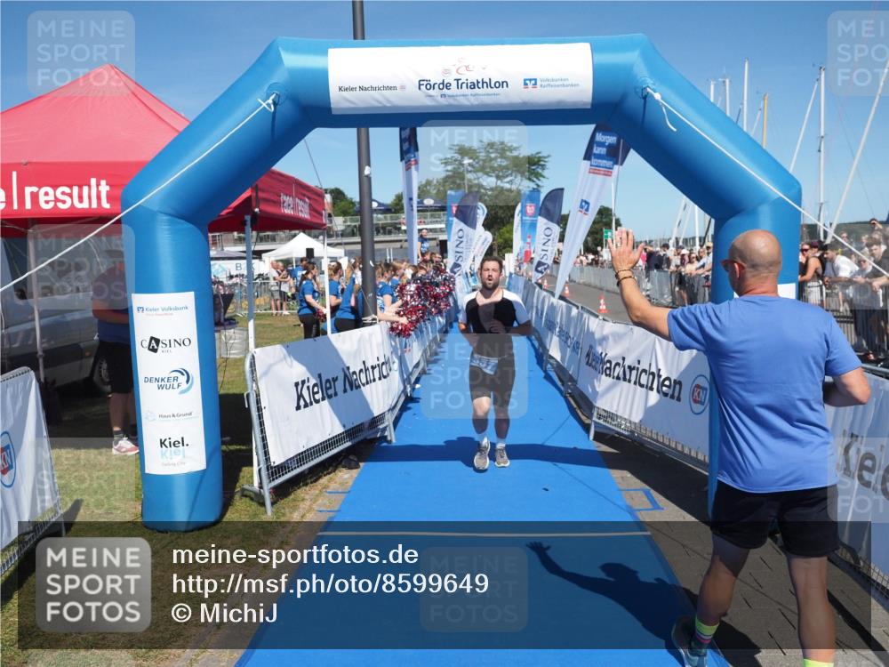 17.08.2025 - KN Förde Triathlon 2025 MichiJ http://msf.ph/oto/8599649 17.08.2025 14:04:14 Laufen 357 meine-sportfotos.de