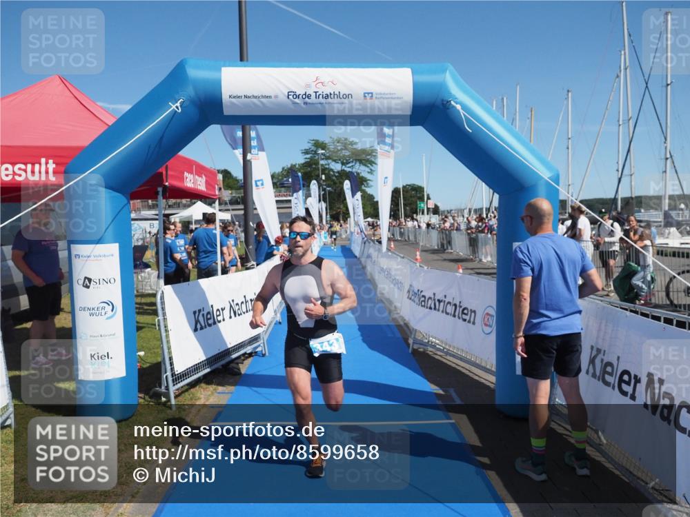 17.08.2025 - KN Förde Triathlon 2025 MichiJ http://msf.ph/oto/8599658 17.08.2025 12:15:05 Laufen 343 meine-sportfotos.de