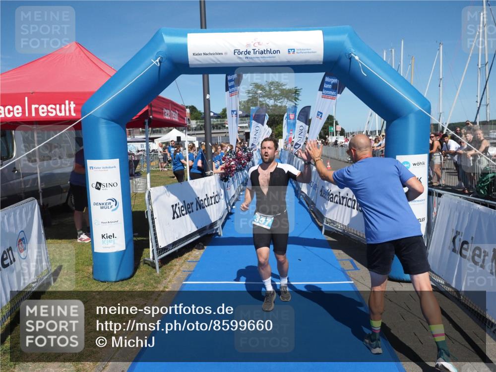 17.08.2025 - KN Förde Triathlon 2025 MichiJ http://msf.ph/oto/8599660 17.08.2025 14:04:15 Laufen 357 meine-sportfotos.de
