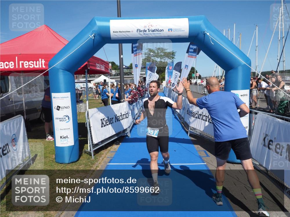 17.08.2025 - KN Förde Triathlon 2025 MichiJ http://msf.ph/oto/8599662 17.08.2025 14:04:15 Laufen 357 meine-sportfotos.de