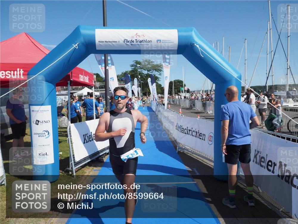 17.08.2025 - KN Förde Triathlon 2025 MichiJ http://msf.ph/oto/8599664 17.08.2025 12:15:06 Laufen 343 meine-sportfotos.de
