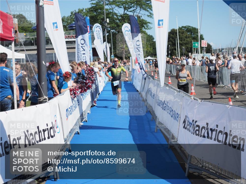 17.08.2025 - KN Förde Triathlon 2025 MichiJ http://msf.ph/oto/8599674 17.08.2025 12:15:09 Laufen 320, 343 meine-sportfotos.de