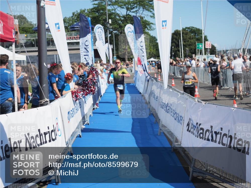 17.08.2025 - KN Förde Triathlon 2025 MichiJ http://msf.ph/oto/8599679 17.08.2025 12:15:09 Laufen 320, 343 meine-sportfotos.de