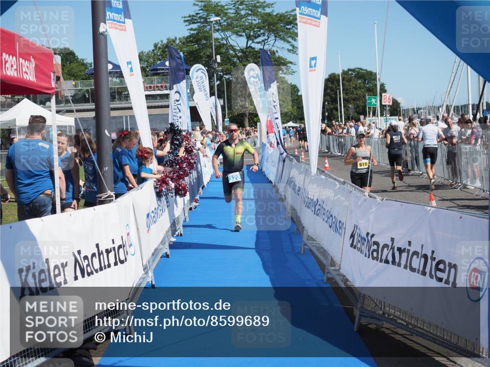 17.08.2025 - KN Förde Triathlon 2025 MichiJ http://msf.ph/oto/8599689 17.08.2025 12:15:10 Laufen 320, 343 meine-sportfotos.de