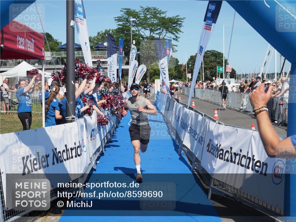 17.08.2025 - KN Förde Triathlon 2025 MichiJ http://msf.ph/oto/8599690 17.08.2025 14:04:35 Laufen 477 meine-sportfotos.de