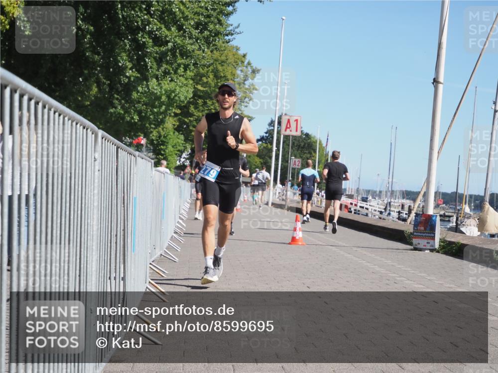 17.08.2025 - KN Förde Triathlon 2025 KatJ http://msf.ph/oto/8599695 17.08.2025 11:51:41 Laufen 273, 279, 387, 616 meine-sportfotos.de