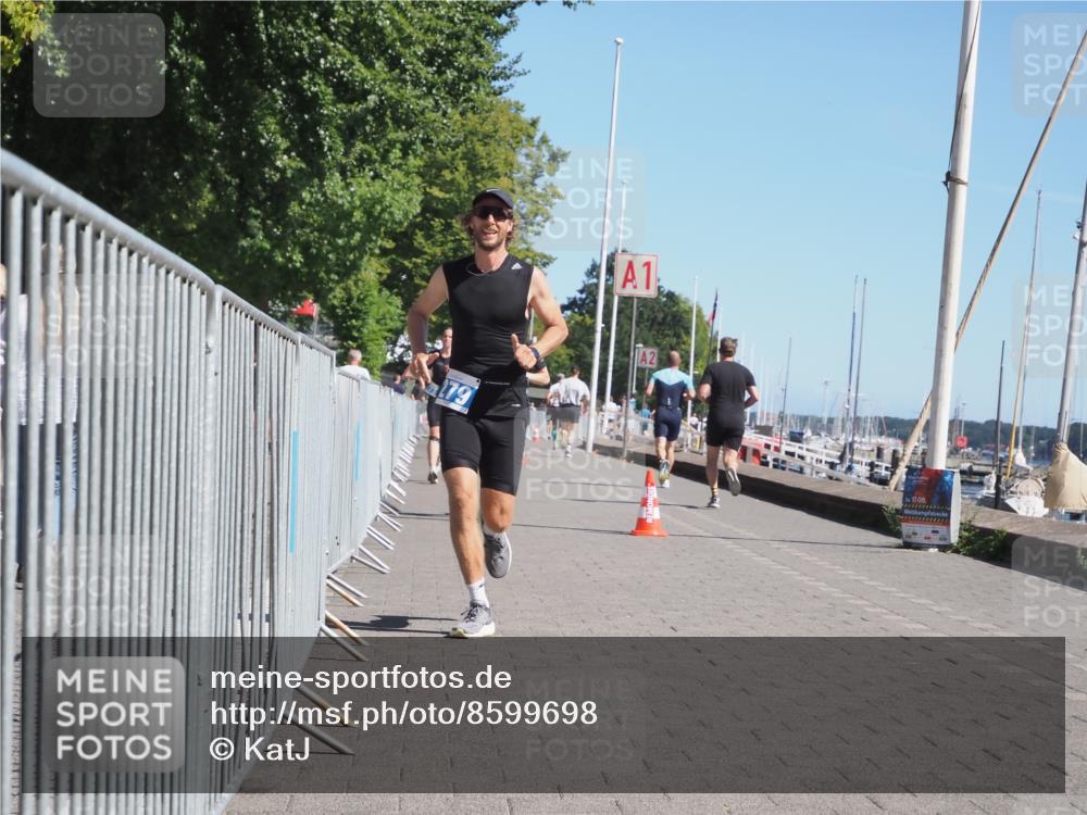 17.08.2025 - KN Förde Triathlon 2025 KatJ http://msf.ph/oto/8599698 17.08.2025 11:51:41 Laufen 273, 279, 387, 616 meine-sportfotos.de