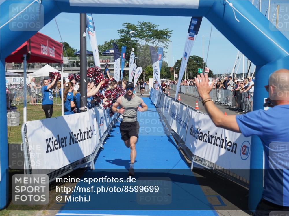 17.08.2025 - KN Förde Triathlon 2025 MichiJ http://msf.ph/oto/8599699 17.08.2025 14:04:36 Laufen 477 meine-sportfotos.de