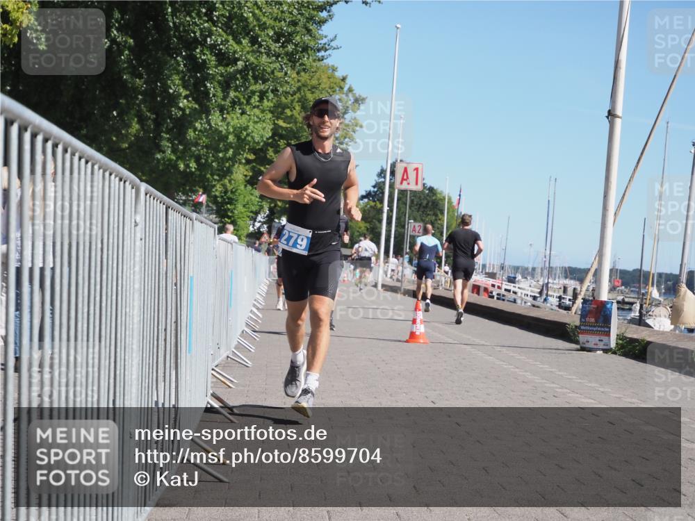 17.08.2025 - KN Förde Triathlon 2025 KatJ http://msf.ph/oto/8599704 17.08.2025 11:51:41 Laufen 273, 279, 387, 616 meine-sportfotos.de