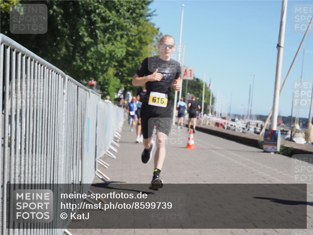 17.08.2025 - KN Förde Triathlon 2025 KatJ http://msf.ph/oto/8599739 17.08.2025 11:51:44 Laufen 273, 279, 316, 616 meine-sportfotos.de