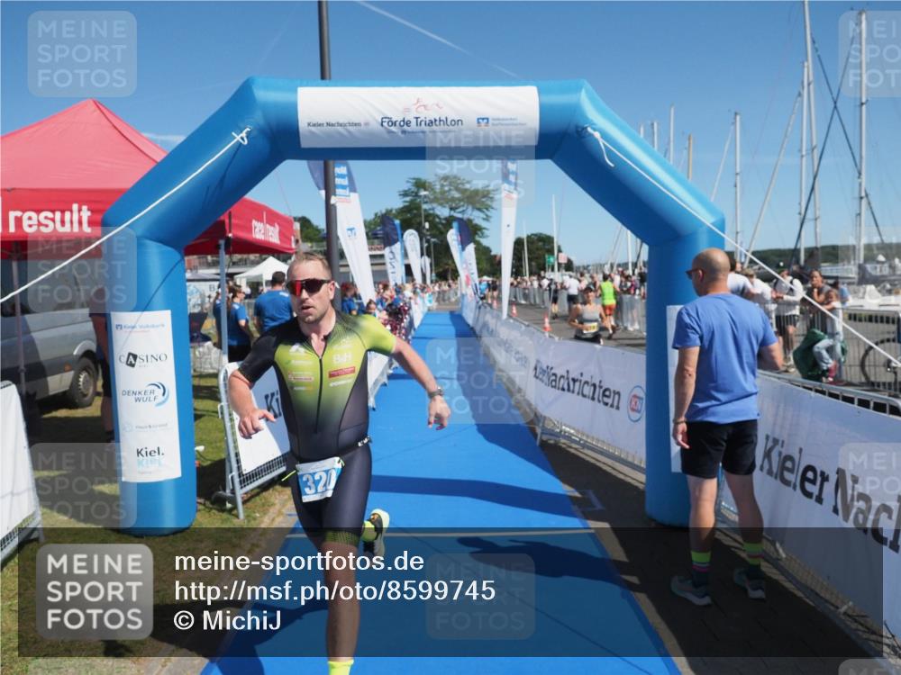 17.08.2025 - KN Förde Triathlon 2025 MichiJ http://msf.ph/oto/8599745 17.08.2025 12:15:12 Laufen 320 meine-sportfotos.de
