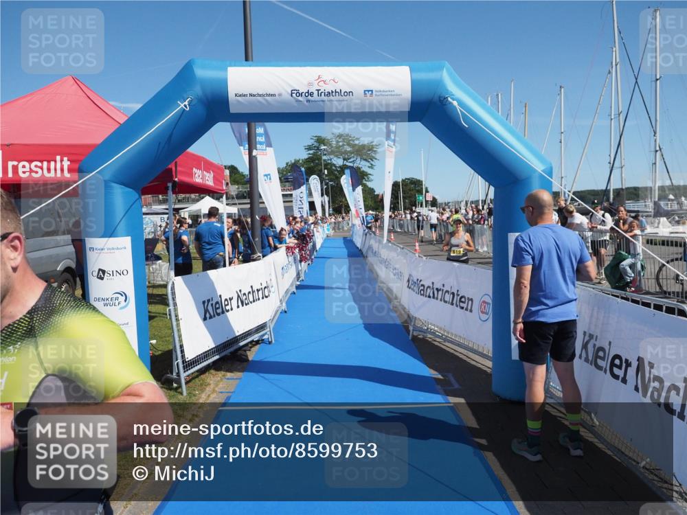 17.08.2025 - KN Förde Triathlon 2025 MichiJ http://msf.ph/oto/8599753 17.08.2025 12:15:12 Laufen 320 meine-sportfotos.de