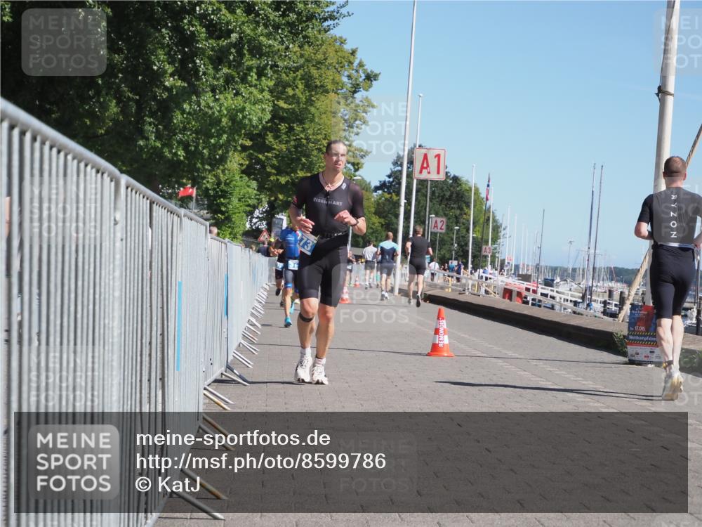 17.08.2025 - KN Förde Triathlon 2025 KatJ http://msf.ph/oto/8599786 17.08.2025 11:51:46 Laufen 273, 279, 316, 616 meine-sportfotos.de