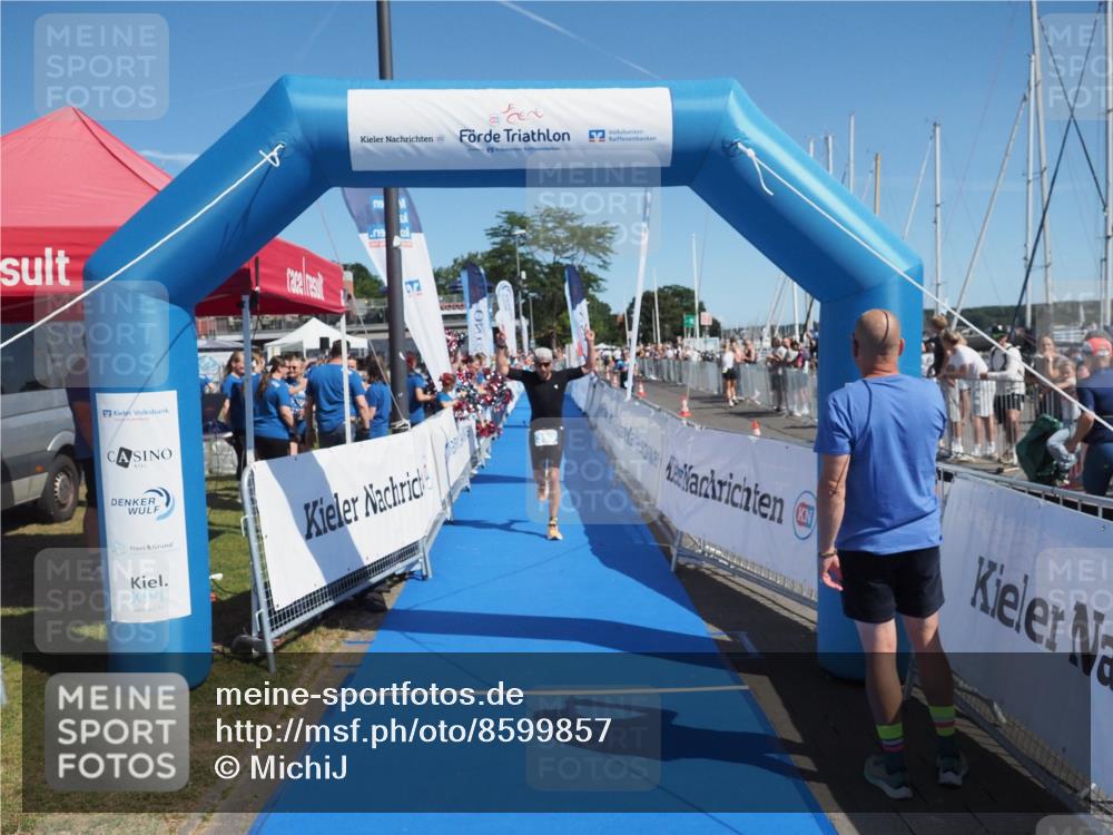 17.08.2025 - KN Förde Triathlon 2025 MichiJ http://msf.ph/oto/8599857 17.08.2025 12:15:30 Laufen 390 meine-sportfotos.de