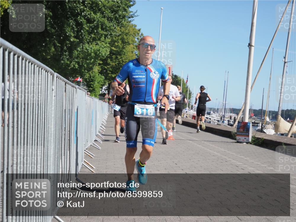 17.08.2025 - KN Förde Triathlon 2025 KatJ http://msf.ph/oto/8599859 17.08.2025 11:51:52 Laufen 271, 273, 307, 316, 632, 642 meine-sportfotos.de