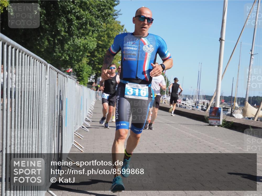 17.08.2025 - KN Förde Triathlon 2025 KatJ http://msf.ph/oto/8599868 17.08.2025 11:51:53 Laufen 271, 281, 307, 316, 632, 642 meine-sportfotos.de