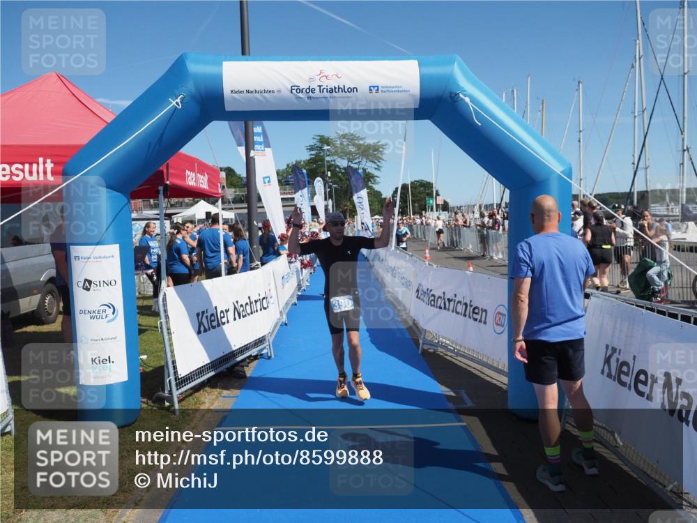 17.08.2025 - KN Förde Triathlon 2025 MichiJ http://msf.ph/oto/8599888 17.08.2025 12:15:31 Laufen 390 meine-sportfotos.de