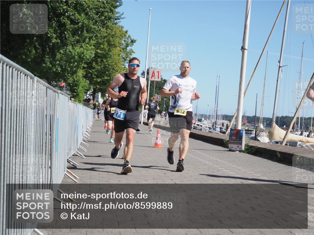 17.08.2025 - KN Förde Triathlon 2025 KatJ http://msf.ph/oto/8599889 17.08.2025 11:51:54 Laufen 271, 281, 307, 316, 632, 642 meine-sportfotos.de