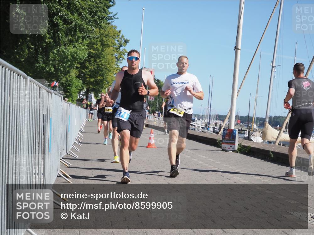 17.08.2025 - KN Förde Triathlon 2025 KatJ http://msf.ph/oto/8599905 17.08.2025 11:51:54 Laufen 271, 281, 307, 316, 632, 642 meine-sportfotos.de