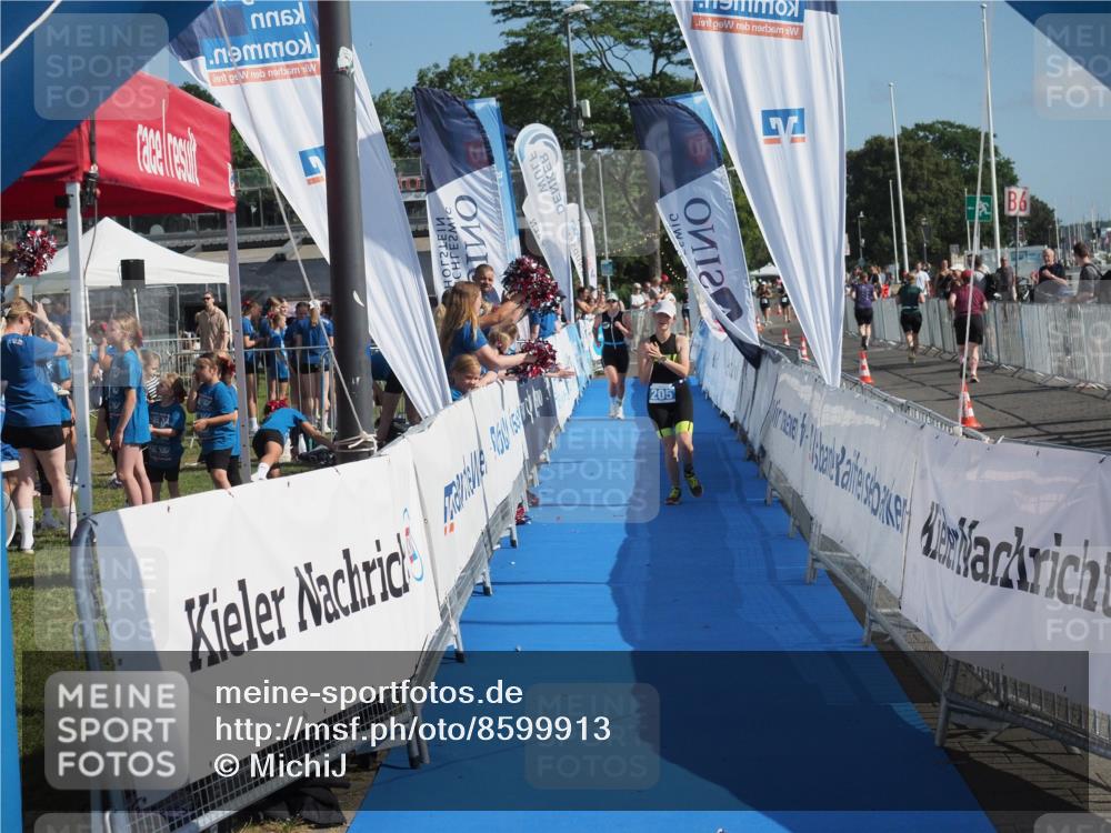 17.08.2025 - KN Förde Triathlon 2025 MichiJ http://msf.ph/oto/8599913 17.08.2025 10:46:42 Laufen 186, 205 meine-sportfotos.de