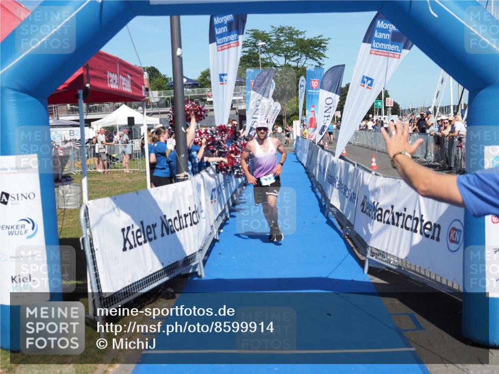 17.08.2025 - KN Förde Triathlon 2025 MichiJ http://msf.ph/oto/8599914 17.08.2025 14:04:55 Laufen 533 meine-sportfotos.de