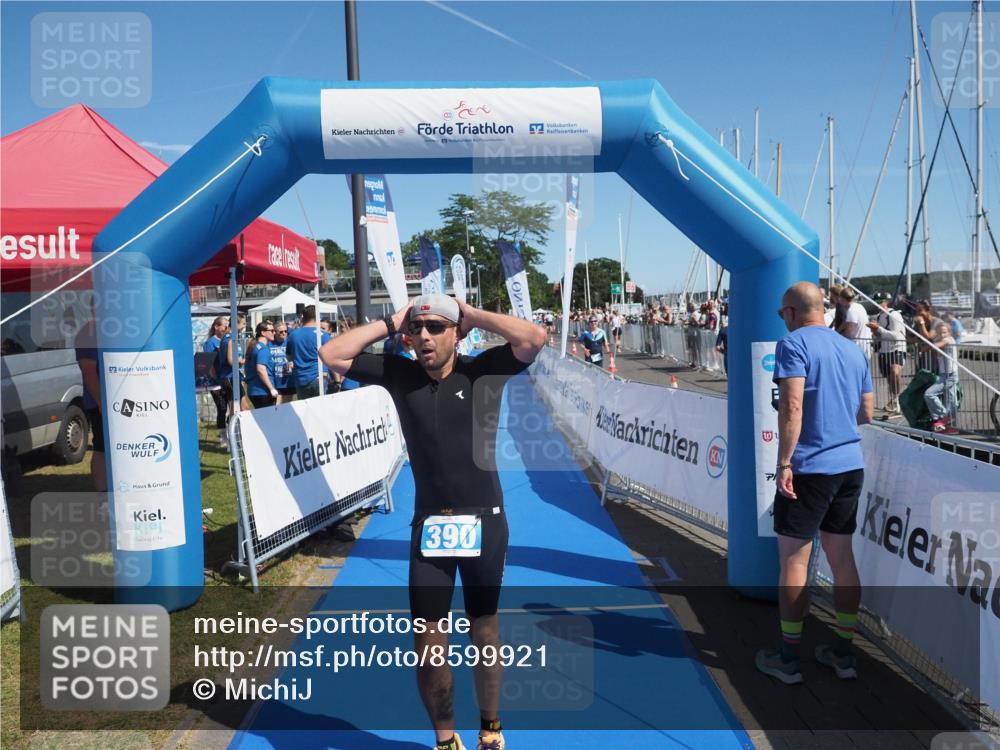 17.08.2025 - KN Förde Triathlon 2025 MichiJ http://msf.ph/oto/8599921 17.08.2025 12:15:32 Laufen 390 meine-sportfotos.de