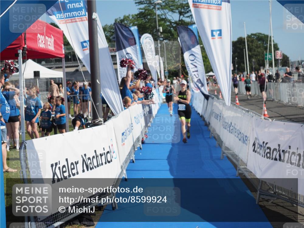 17.08.2025 - KN Förde Triathlon 2025 MichiJ http://msf.ph/oto/8599924 17.08.2025 10:46:42 Laufen 186, 205 meine-sportfotos.de