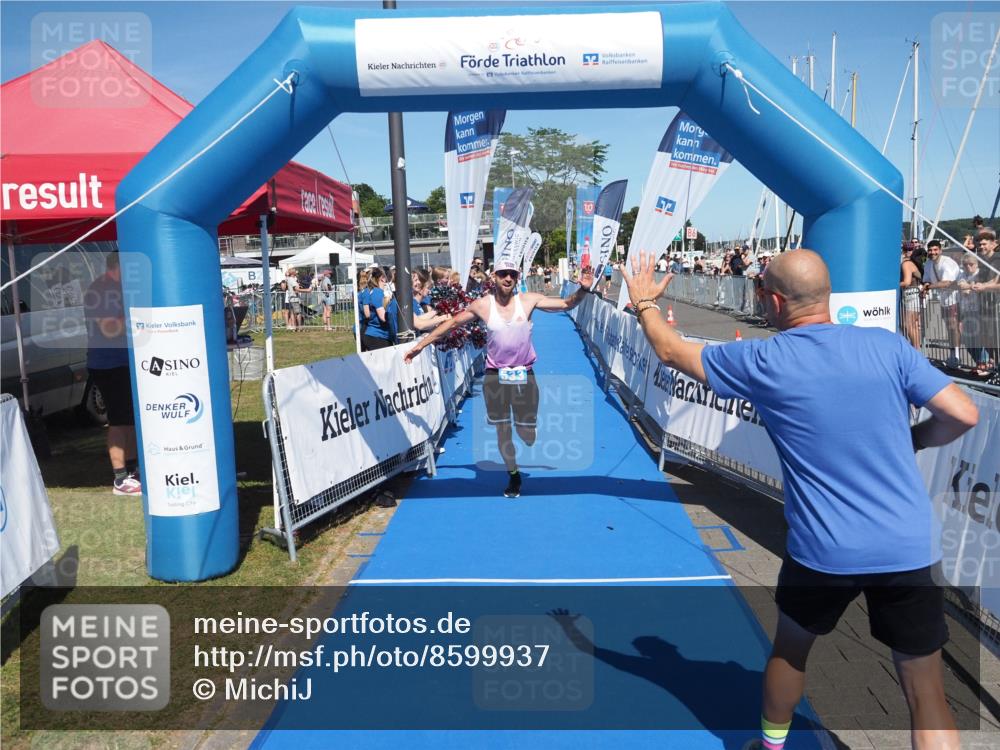 17.08.2025 - KN Förde Triathlon 2025 MichiJ http://msf.ph/oto/8599937 17.08.2025 14:04:56 Laufen 533 meine-sportfotos.de