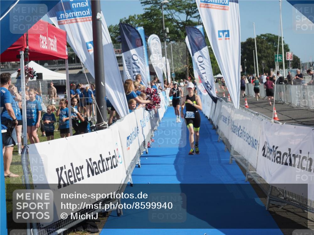 17.08.2025 - KN Förde Triathlon 2025 MichiJ http://msf.ph/oto/8599940 17.08.2025 10:46:43 Laufen 186, 205 meine-sportfotos.de