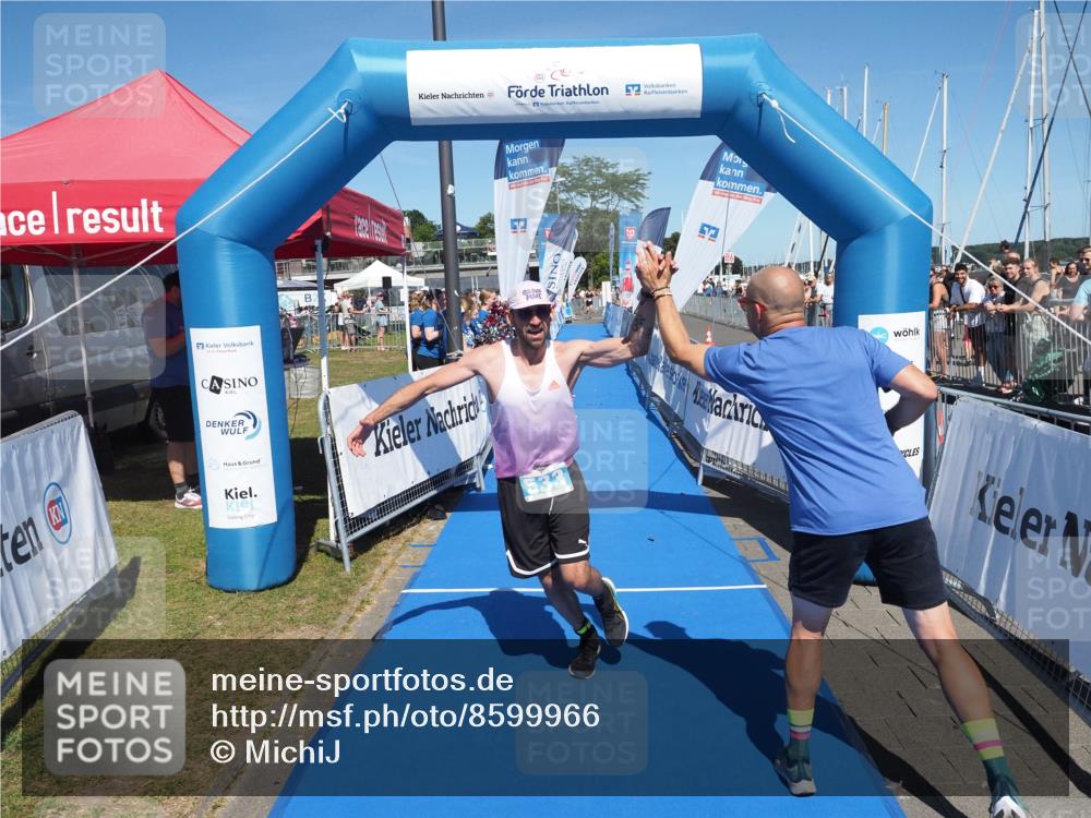 17.08.2025 - KN Förde Triathlon 2025 MichiJ http://msf.ph/oto/8599966 17.08.2025 14:04:56 Laufen 533 meine-sportfotos.de