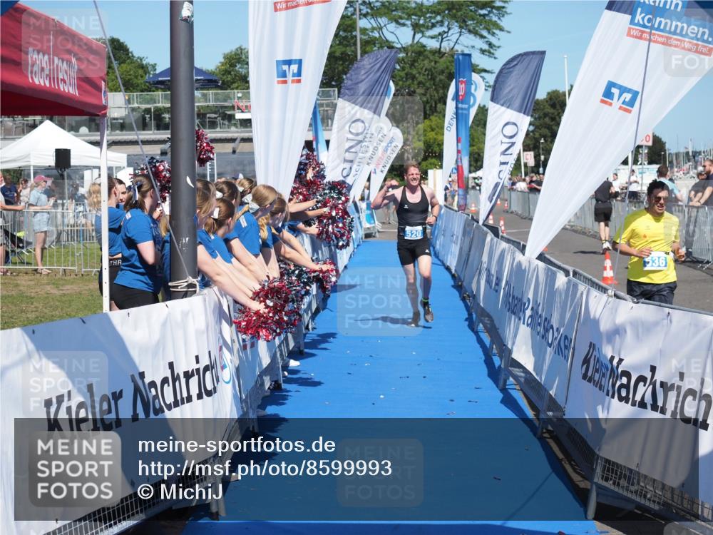 17.08.2025 - KN Förde Triathlon 2025 MichiJ http://msf.ph/oto/8599993 17.08.2025 14:05:05 Laufen 520 meine-sportfotos.de