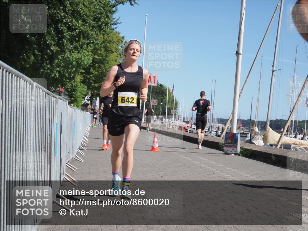 17.08.2025 - KN Förde Triathlon 2025 KatJ http://msf.ph/oto/8600020 17.08.2025 11:51:58 Laufen 271, 278, 281, 307, 632, 642 meine-sportfotos.de