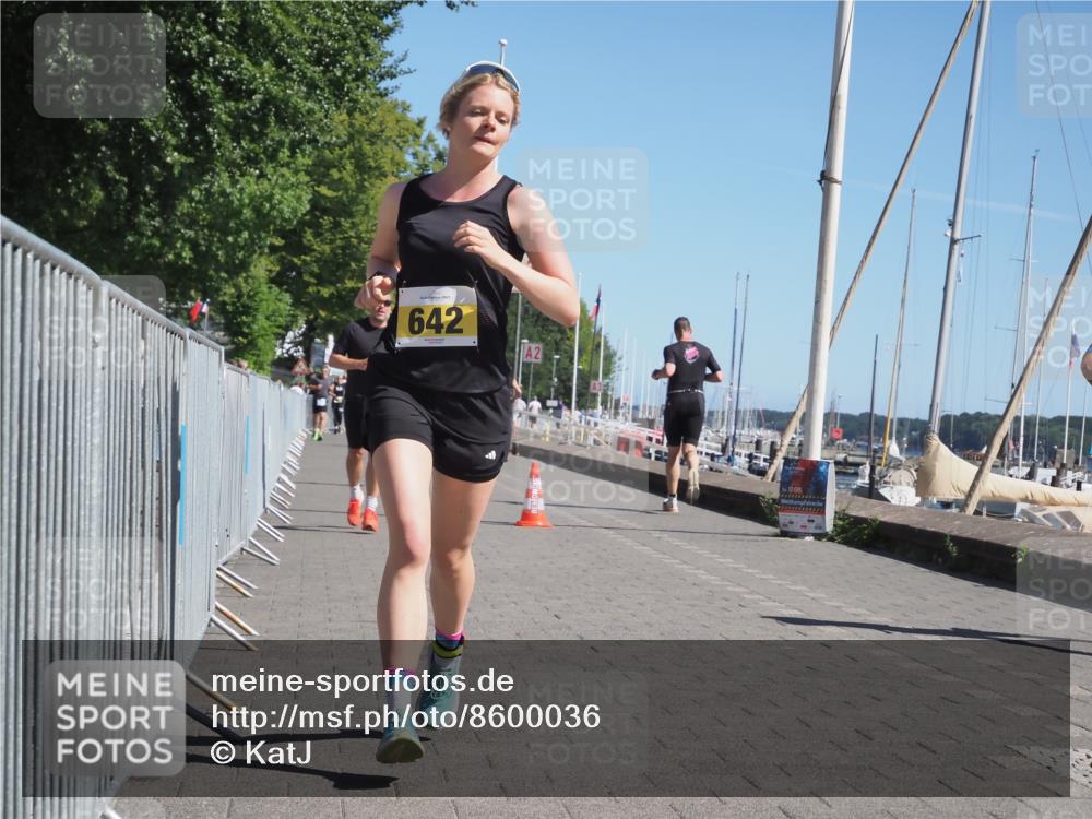 17.08.2025 - KN Förde Triathlon 2025 KatJ http://msf.ph/oto/8600036 17.08.2025 11:51:58 Laufen 271, 278, 281, 307, 632, 642 meine-sportfotos.de