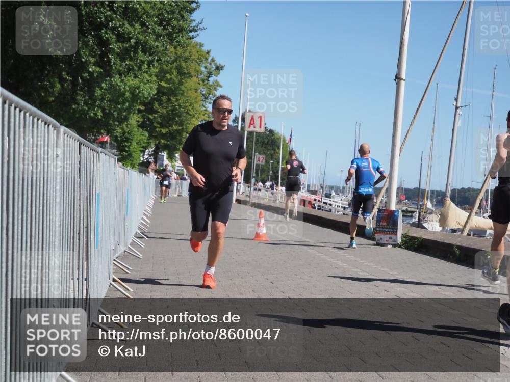 17.08.2025 - KN Förde Triathlon 2025 KatJ http://msf.ph/oto/8600047 17.08.2025 11:52:01 Laufen 278, 281, 642 meine-sportfotos.de