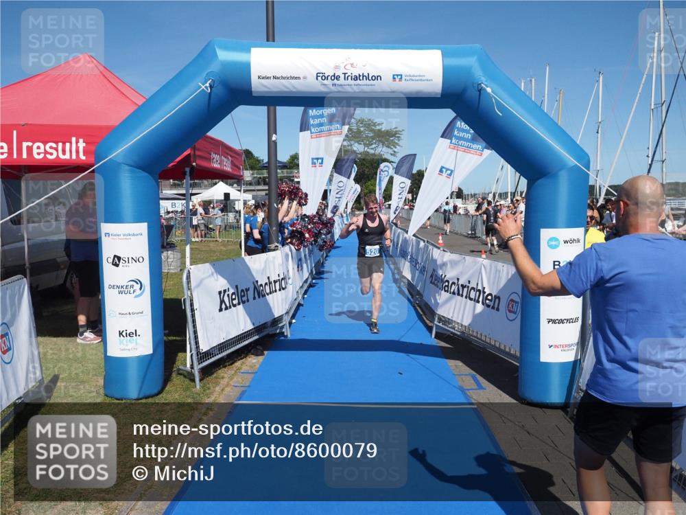 17.08.2025 - KN Förde Triathlon 2025 MichiJ http://msf.ph/oto/8600079 17.08.2025 14:05:07 Laufen 520 meine-sportfotos.de