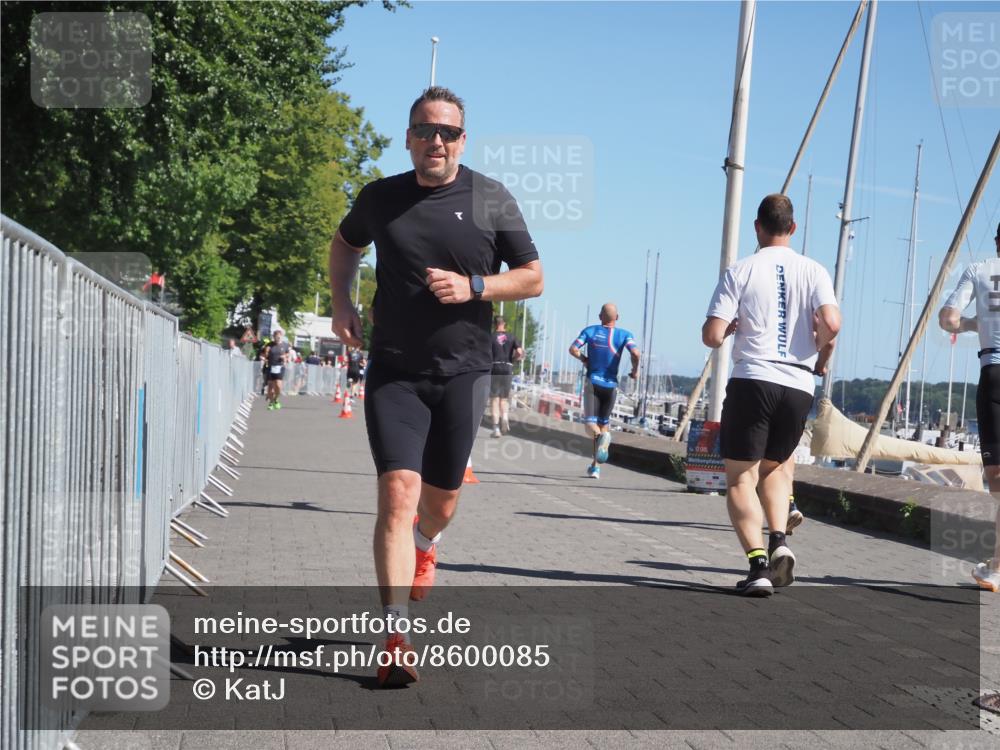17.08.2025 - KN Förde Triathlon 2025 KatJ http://msf.ph/oto/8600085 17.08.2025 11:52:02 Laufen 278, 281 meine-sportfotos.de