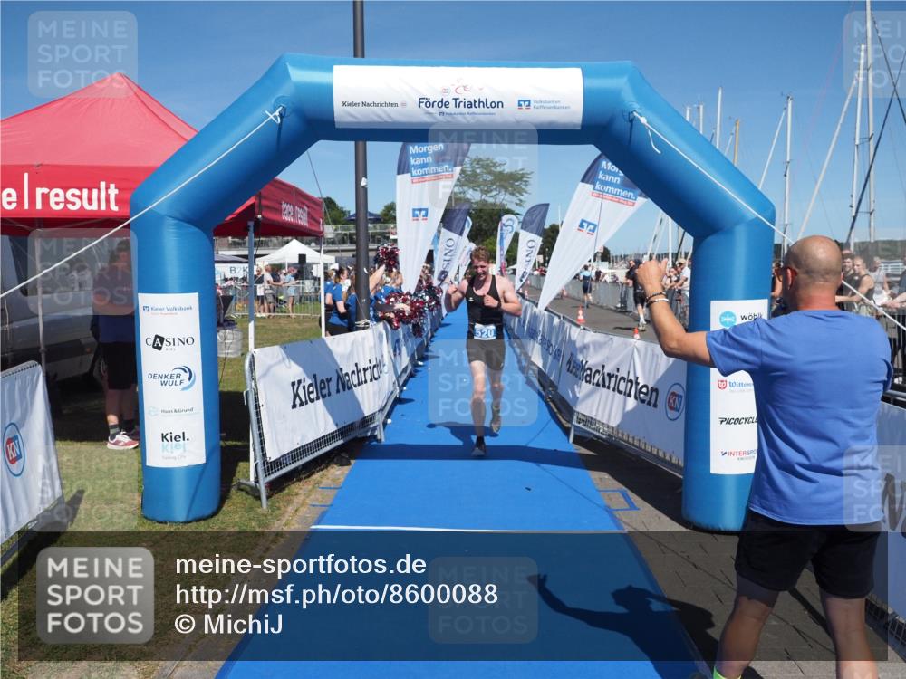 17.08.2025 - KN Förde Triathlon 2025 MichiJ http://msf.ph/oto/8600088 17.08.2025 14:05:08 Laufen 520 meine-sportfotos.de