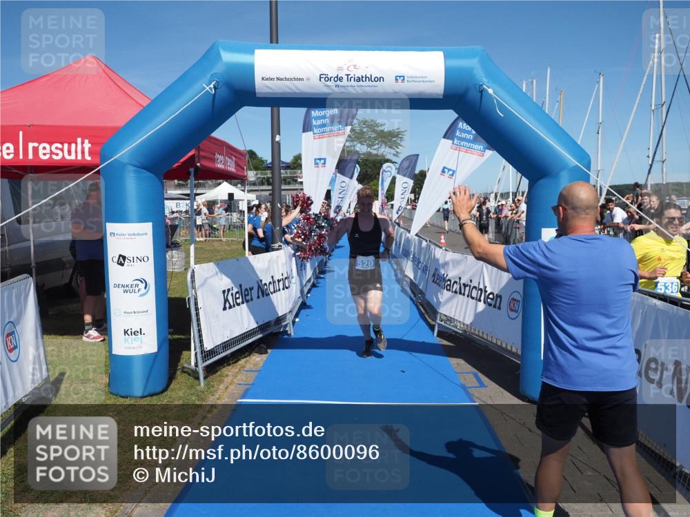 17.08.2025 - KN Förde Triathlon 2025 MichiJ http://msf.ph/oto/8600096 17.08.2025 14:05:08 Laufen 520 meine-sportfotos.de