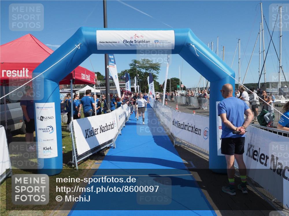 17.08.2025 - KN Förde Triathlon 2025 MichiJ http://msf.ph/oto/8600097 17.08.2025 12:15:45 Laufen 379, 612, 615 meine-sportfotos.de