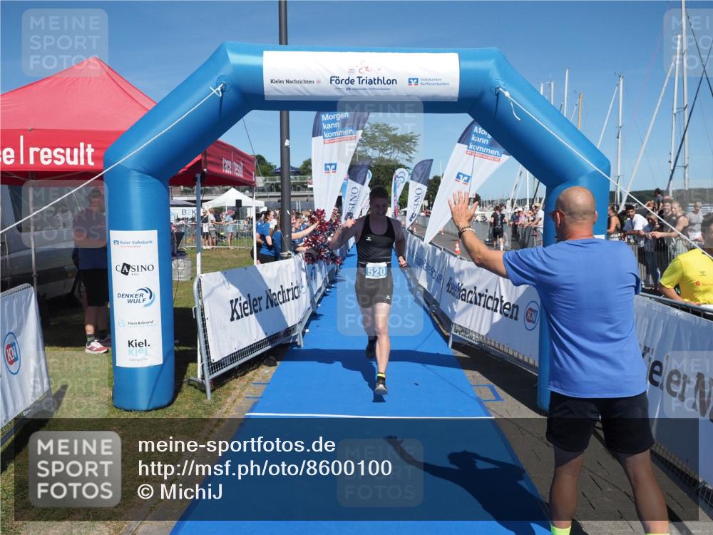 17.08.2025 - KN Förde Triathlon 2025 MichiJ http://msf.ph/oto/8600100 17.08.2025 14:05:08 Laufen 520 meine-sportfotos.de