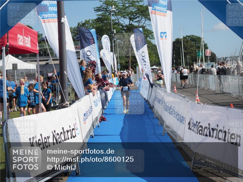 17.08.2025 - KN Förde Triathlon 2025 MichiJ http://msf.ph/oto/8600125 17.08.2025 10:46:59 Laufen 212 meine-sportfotos.de