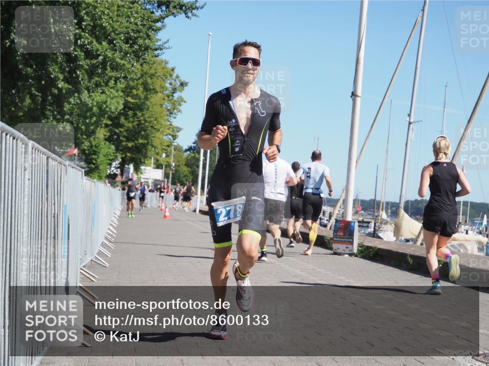 17.08.2025 - KN Förde Triathlon 2025 KatJ http://msf.ph/oto/8600133 17.08.2025 11:52:04 Laufen 278, 281 meine-sportfotos.de