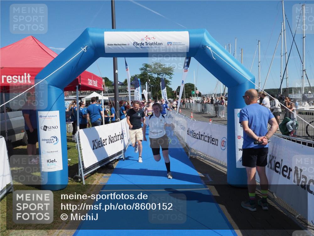17.08.2025 - KN Förde Triathlon 2025 MichiJ http://msf.ph/oto/8600152 17.08.2025 12:15:47 Laufen 379, 612, 615 meine-sportfotos.de