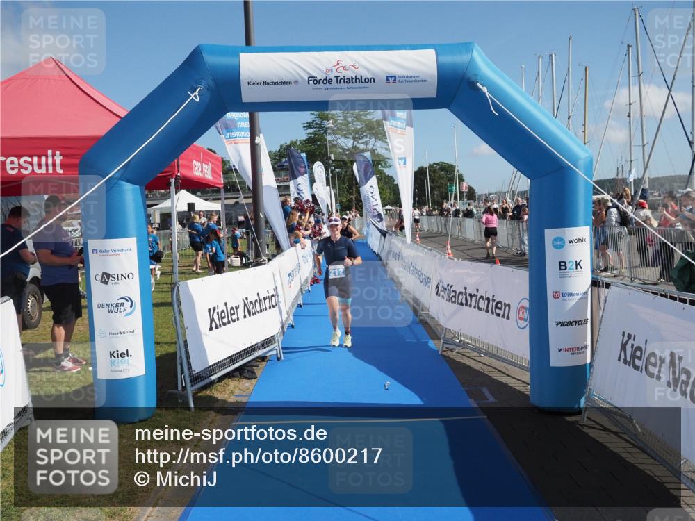 17.08.2025 - KN Förde Triathlon 2025 MichiJ http://msf.ph/oto/8600217 17.08.2025 10:47:03 Laufen 201, 212 meine-sportfotos.de