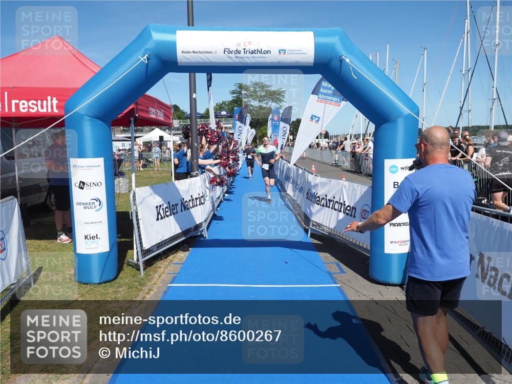 17.08.2025 - KN Förde Triathlon 2025 MichiJ http://msf.ph/oto/8600267 17.08.2025 14:05:26 Laufen 482 meine-sportfotos.de