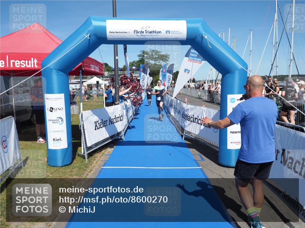 17.08.2025 - KN Förde Triathlon 2025 MichiJ http://msf.ph/oto/8600270 17.08.2025 14:05:26 Laufen 482 meine-sportfotos.de