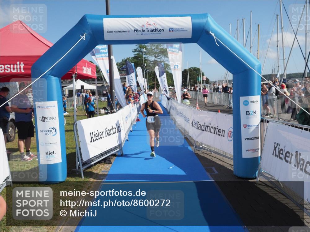 17.08.2025 - KN Förde Triathlon 2025 MichiJ http://msf.ph/oto/8600272 17.08.2025 10:47:05 Laufen 201, 212 meine-sportfotos.de
