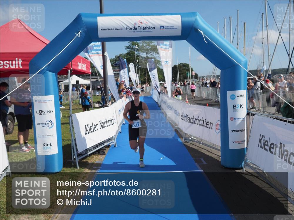 17.08.2025 - KN Förde Triathlon 2025 MichiJ http://msf.ph/oto/8600281 17.08.2025 10:47:06 Laufen 201, 212 meine-sportfotos.de